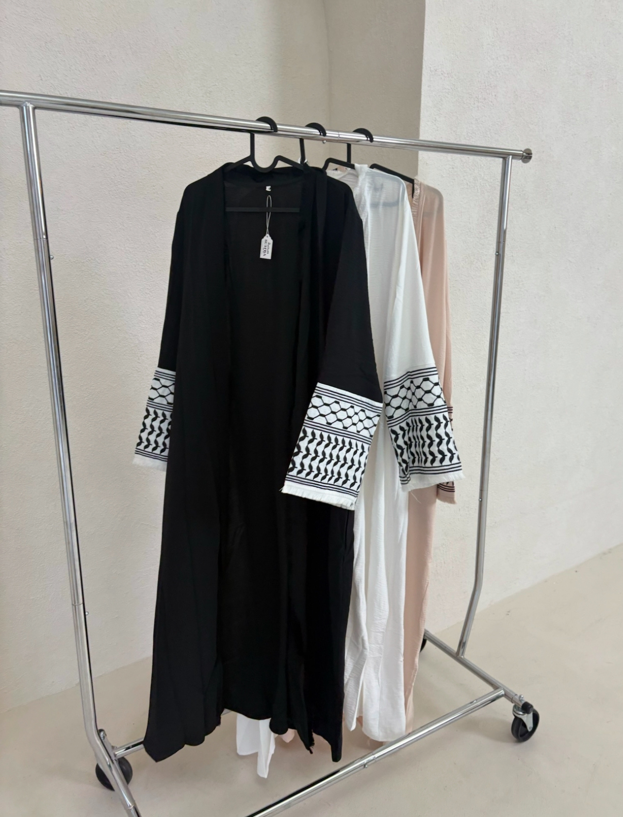 Keffiyeh Abaya - Black